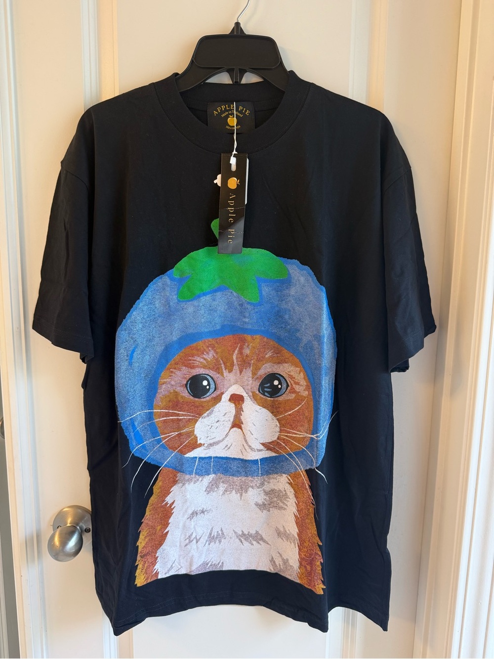 Apple Black Tee with Blue Hat Cat Graphic